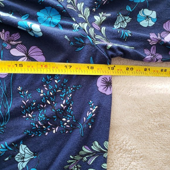 Talbots Peasant Floral Pleated Neckline 3/4 Sleeves Blue Top - Picture 4 of 7